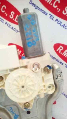 ELEVALUNAS DELANTERO DERECHO TOYOTA COROLLA (E12) 