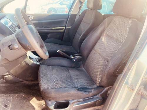 PEUGEOT 307 BREAK/ SW (S2) — vehículo donante para recambios 