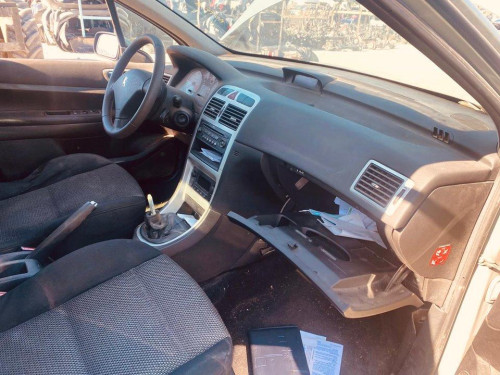 PEUGEOT 307 BREAK/ SW (S2) — vehículo donante para recambios 