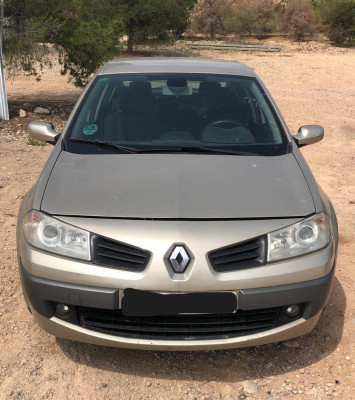 RENAULT MEGANE II CLASSIC BERLINA