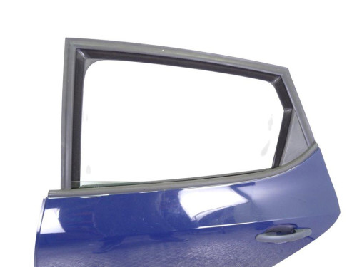 PUERTA TRASERA IZQUIERDA used