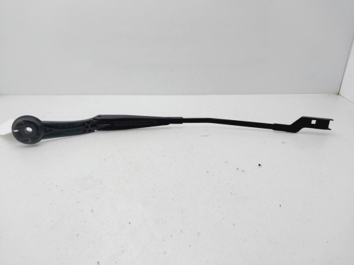 BRAZO LIMPIA DELANTERO DERECHO FORD FOCUS BERLINA (CB8) 