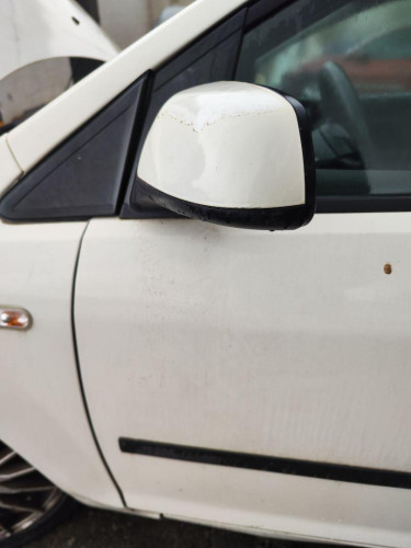 RETROVISOR IZQUIERDO FORD FOCUS BERLINA (CAP) 