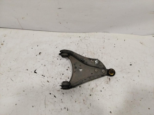 BRAZO SUSPENSION INFERIOR DELANTERO IZQUIERDO 