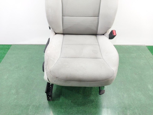 ASIENTO DELANTERO DERECHO MERCEDES-BENZ CLASE B (BM 246) 