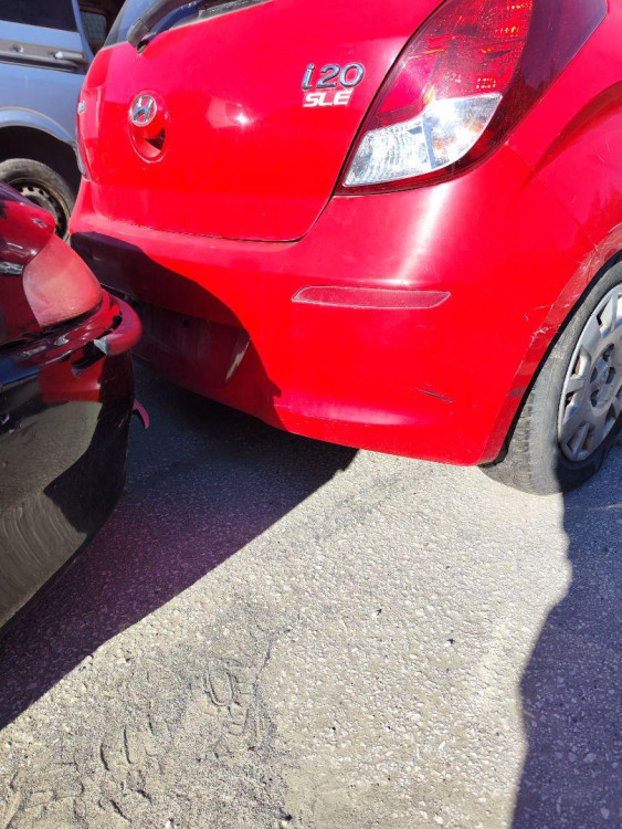 PARAGOLPES TRASERO