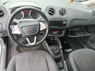SEAT IBIZA BERLINA (6J5)