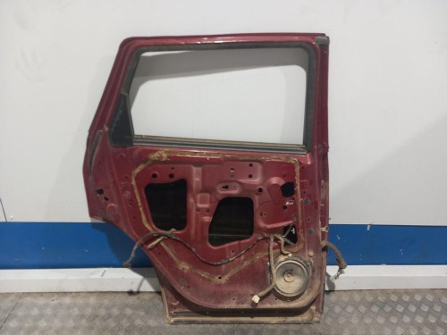  PUERTA TRASERA IZQUIERDA 