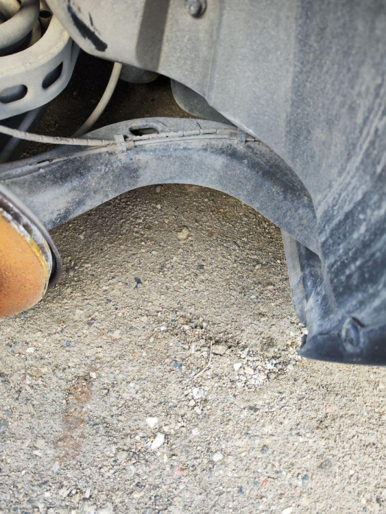 BRAZO SUSPENSION TRASERO DERECHO