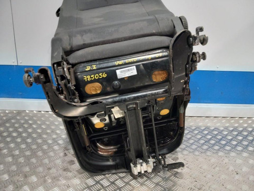  ASIENTO DELANTERO IZQUIERDO 