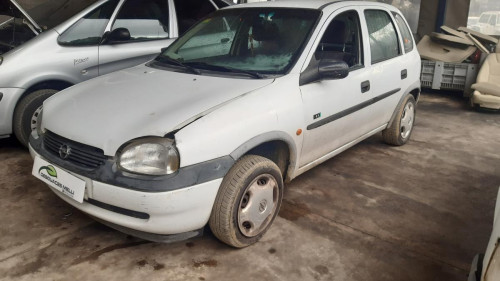  OPEL CORSA B 