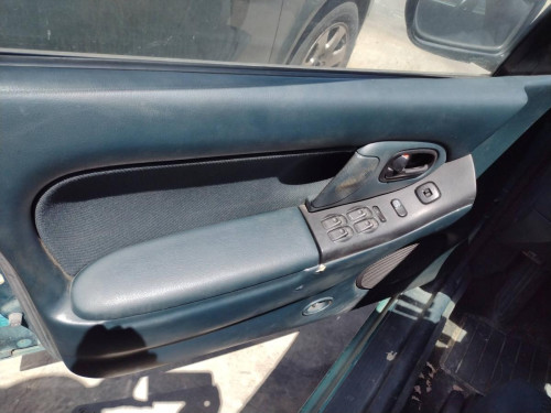  MAZDA 323 C/F/P/S BERLINA (BA) 