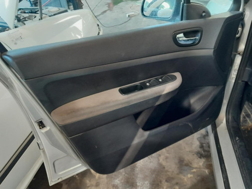  PEUGEOT 307 (S1)(04.2001) 