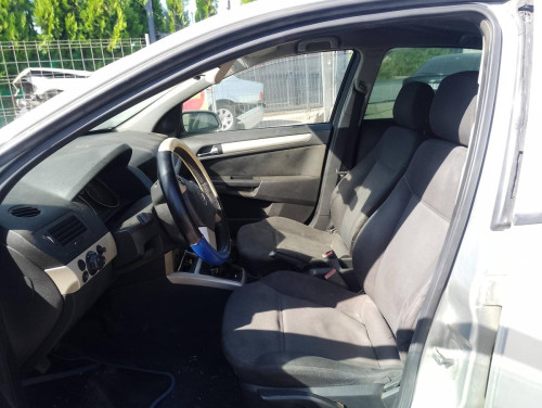 OPEL ASTRA H BERLINA 