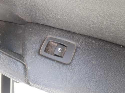  MANDO ELEVALUNAS TRASERO DERECHO BMW SERIE X5 (E70) 