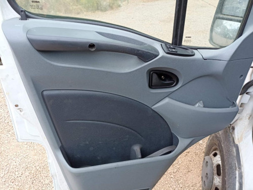  IVECO DAILY FURGÓN 