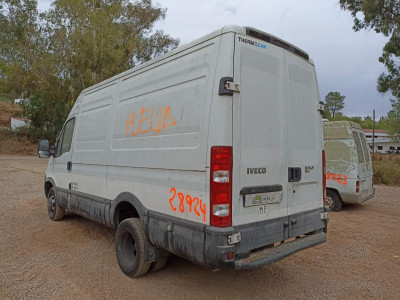 IVECO DAILY FURGÓN