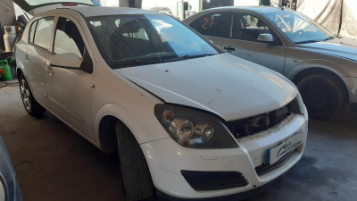 OPEL ASTRA H BERLINA