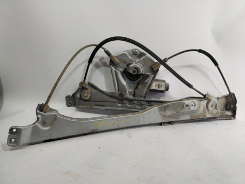 ELEVALUNAS DELANTERO IZQUIERDO Renault CLIO III 