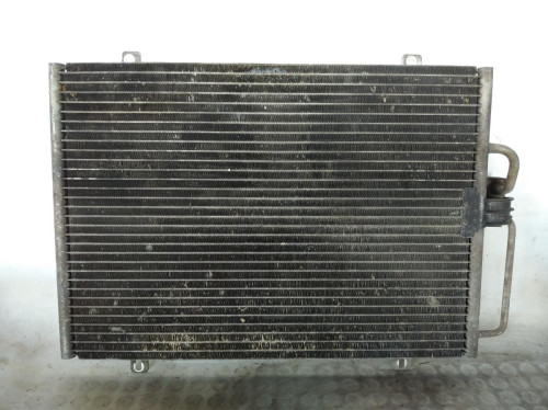 CONDENSADOR / RADIADOR AIRE ACONDICIONADO Renault MEGANE I SCENIC (JA0) 