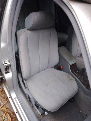 ASIENTO DELANTERO DERECHO MERCEDES-BENZ CLASE E (BM 210) BERLINA 