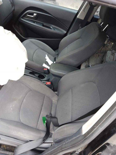 KIA RIO (UB) — vehículo donante para recambios 