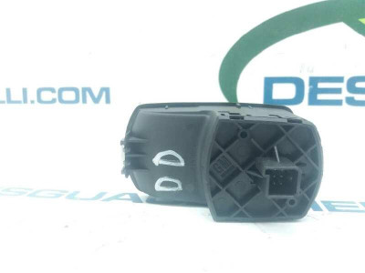 MANDO ELEVALUNAS DELANTERO DERECHO, OPEL, CORSA D