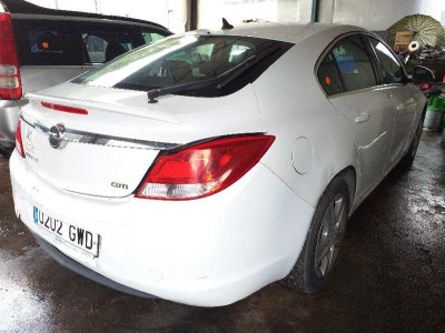 OPEL INSIGNIA BERLINA