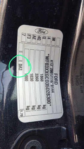  FORD FOCUS BERLINA (CAP) 