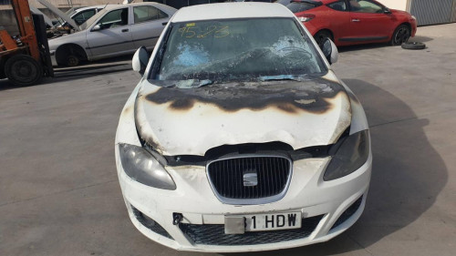  SEAT LEON (1P1) 