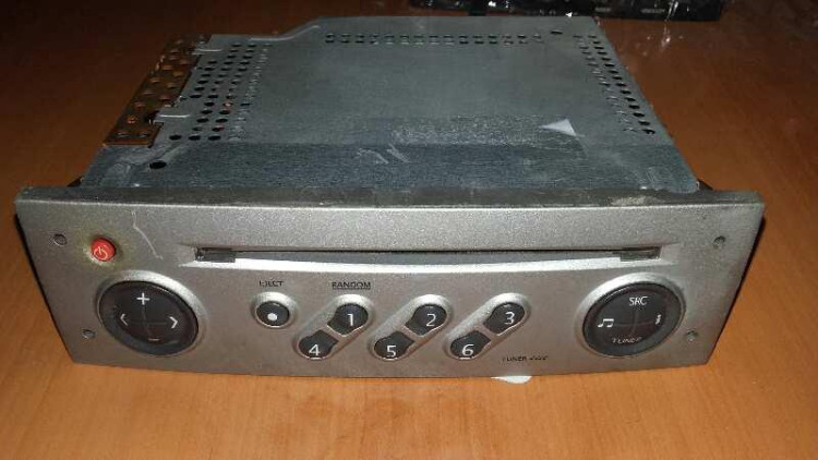 SISTEMA AUDIO / RADIO CD