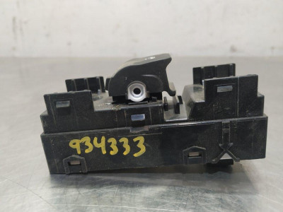 MANDO ELEVALUNAS TRASERO IZQUIERDO, HYUNDAI, I30 (PD)