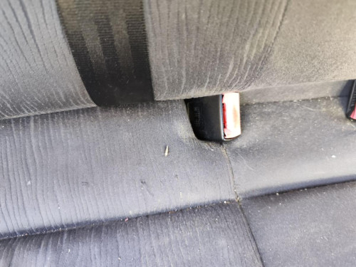 ENGANCHE CINTURON TRASERO DERECHO Audi A6 BERLINA (4B2) 