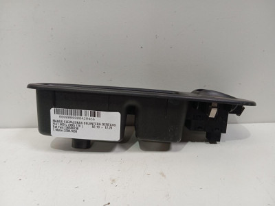 MANDO ELEVALUNAS DELANTERO DERECHO, FIAT, 500L (330)