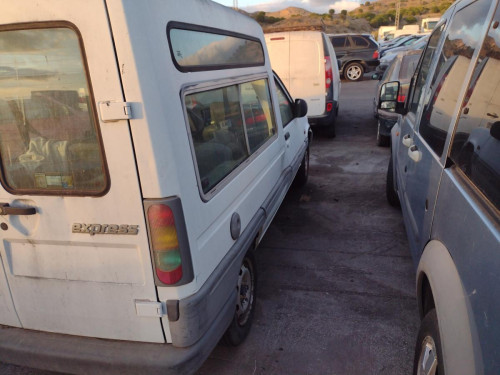  RENAULT RAPID /EXPRESS (F40) 