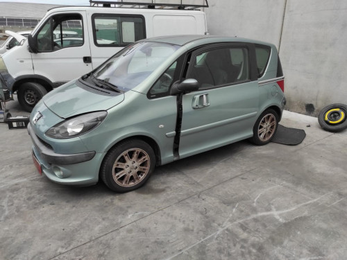 PEUGEOT 1007 — автомобиль-донор на запчасти 