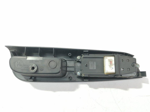  MANDO ELEVALUNAS DELANTERO IZQUIERDO TOYOTA COROLLA (E12) 