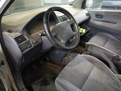 TOYOTA PICNIC (M10)