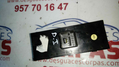 MANDO ELEVALUNAS DELANTERO IZQUIERDO Volkswagen GOLF V (1K1)(10.2003) 