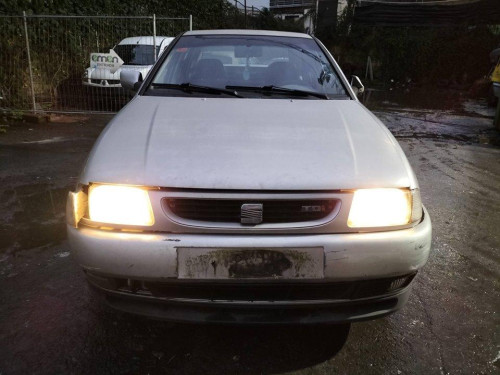  SEAT CORDOBA BERLINA (6K2) 