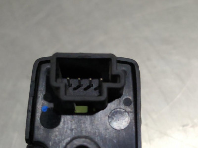 MANDO ELEVALUNAS TRASERO IZQUIERDO, MERCEDES-BENZ, CLASE ML (BM 164)