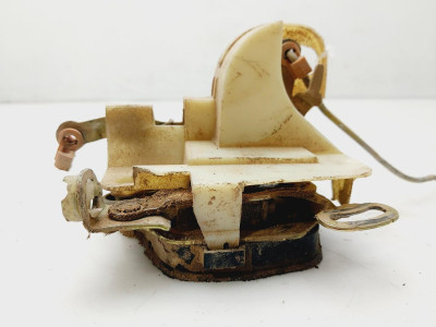 CERRADURA PUERTA DELANTERA DERECHA, OPEL, COMBO (CORSA B)