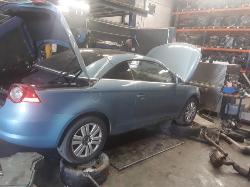 VOLKSWAGEN EOS (1F7)(2006) — автомобиль-донор на запчасти 