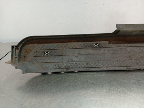  FALDON DELANTERO MERCEDES-BENZ VITO BASIC-KOMBI (639) 
