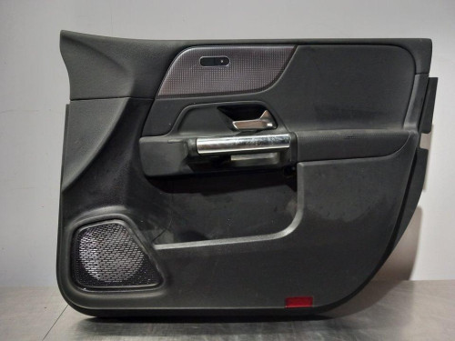  GUARNECIDO PUERTA DELANTERA DERECHA Mercedes-Benz CLASE B (BM 247) 