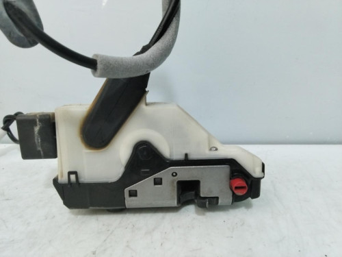 CERRADURA PUERTA TRASERA DERECHA PEUGEOT 2008 