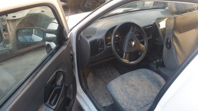 SEAT INCA (6K9)