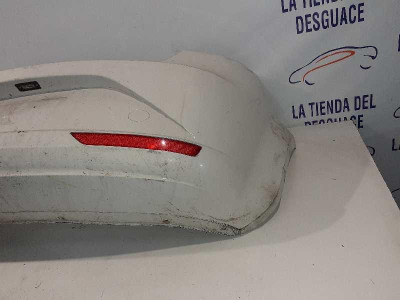 PARAGOLPES TRASERO