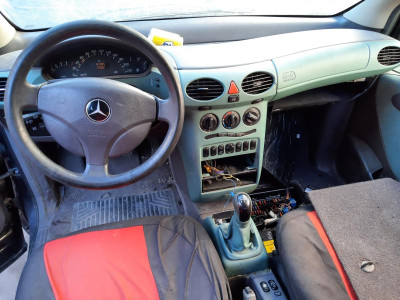 MERCEDES-BENZ CLASE A (BM 168)