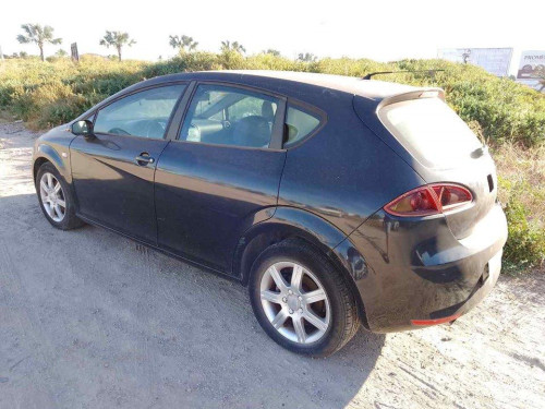 SEAT LEON (1P1) — Donor Vehicle for Used Parts 